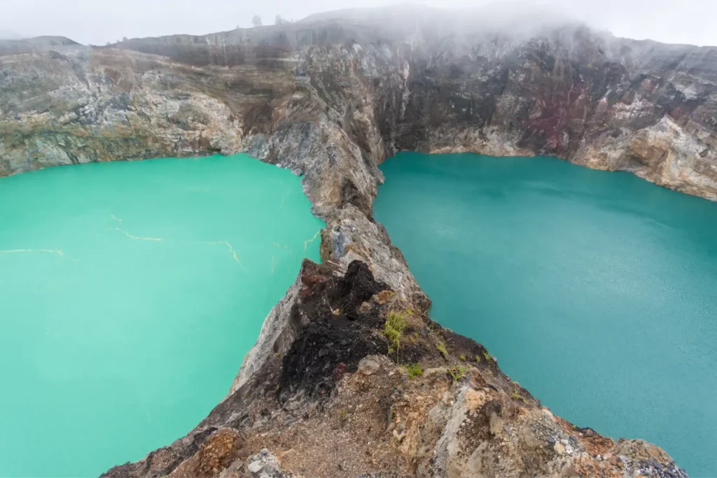 kelimutu-golleri-1024x683.webp